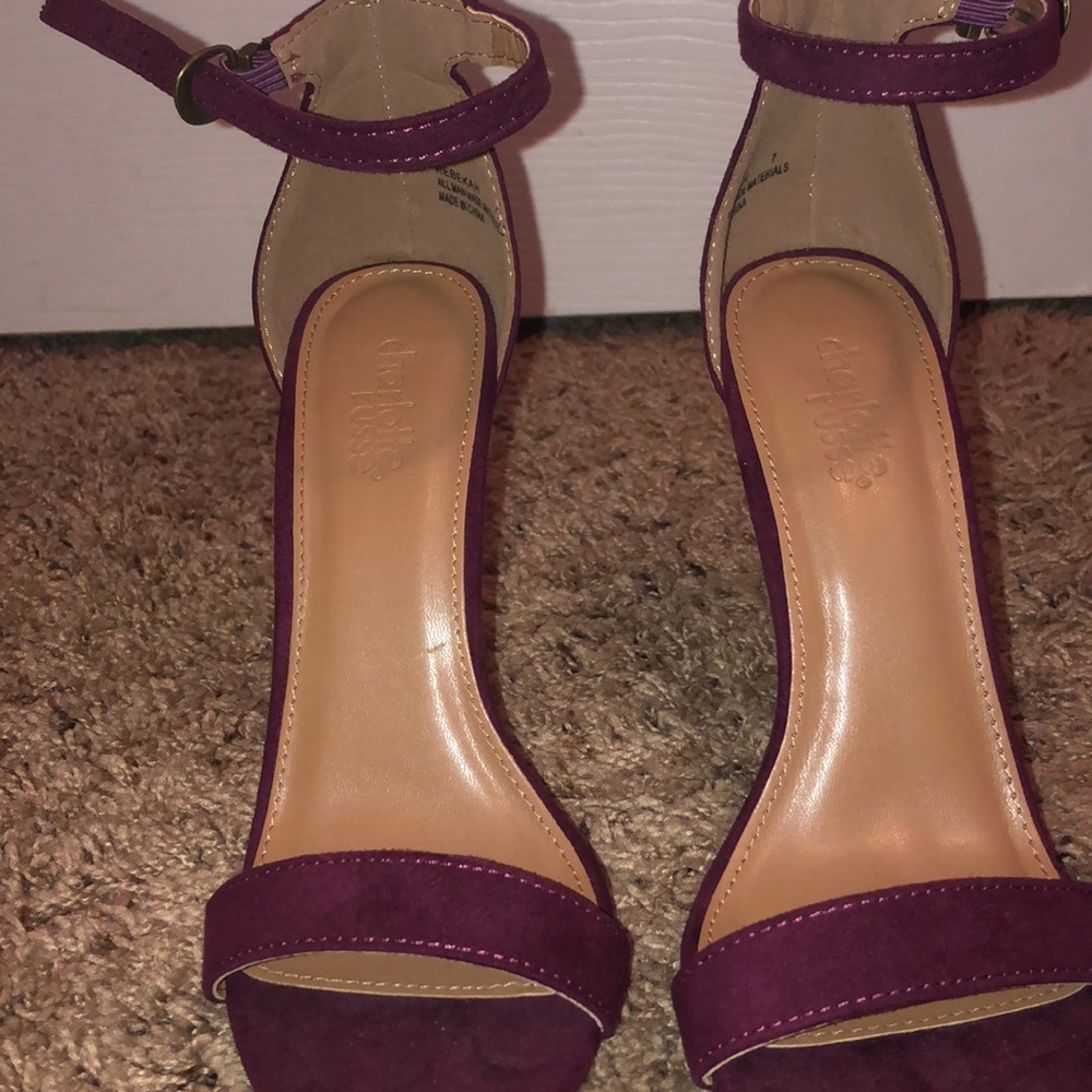 Burgundy heels/sandals